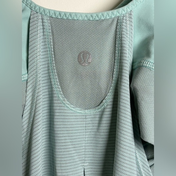 Lululemon-  Run Times Tank Heathered Toothpaste / Toothpaste - Picture 8 of 10